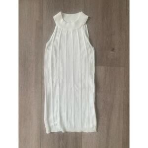 NWOT‎ Pink Lily White Sweater Tank Size Small